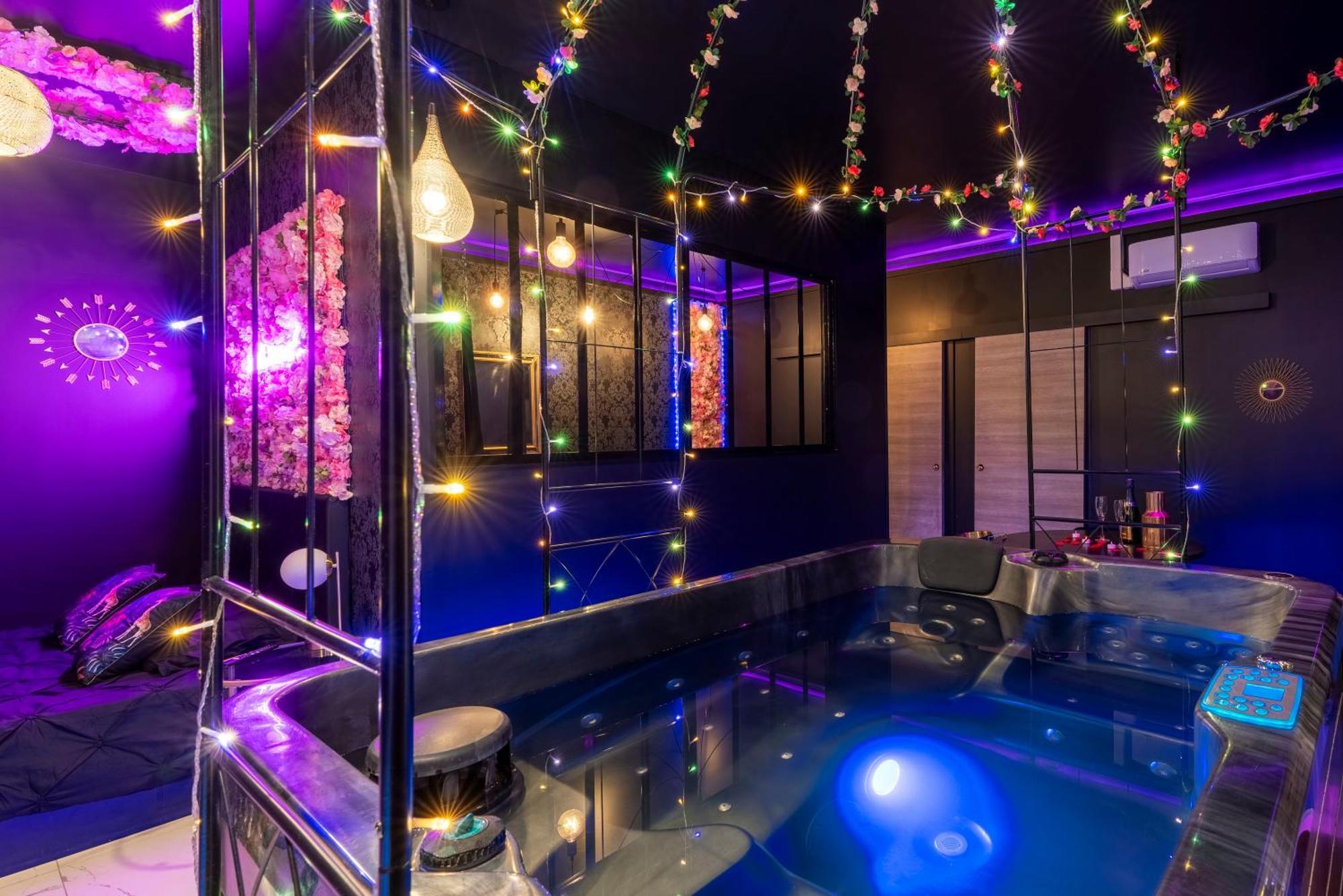 Hotel Sweet Secret'S Jacuzzi à Le Breuil  Extérieur photo